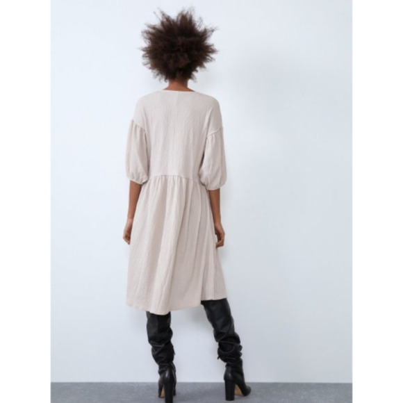 Zara Voluminous Oversized Texture V-neck Short Sleeve Dress, size M - Picture 2 of 13